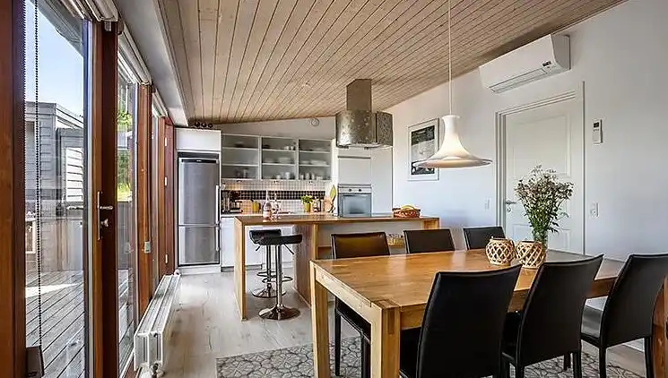 Luxuriöses Sommerhausmit Meerblick