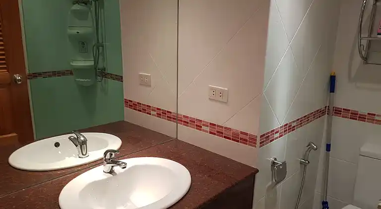 Jomtien Beach Condominium 5. Stock modernes Studio-Apartment