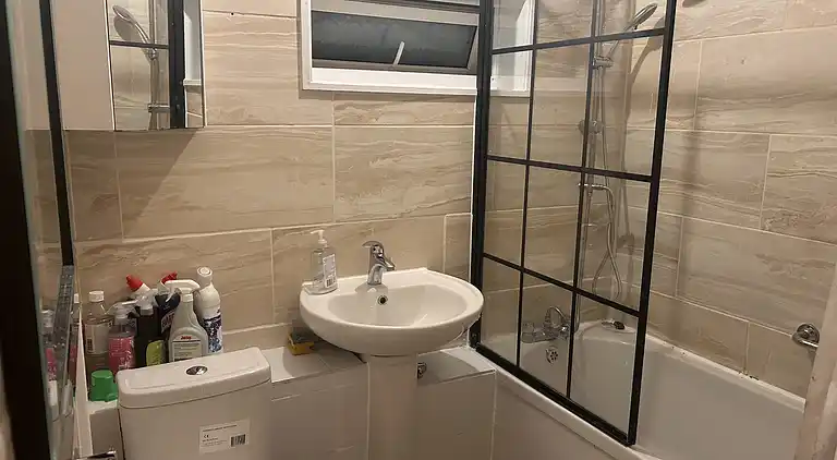 Charmantes Haus mit 4 Schlafzimmern in Basildon,