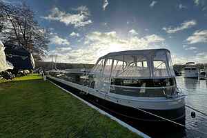 Houseboat in Pichelsdorf