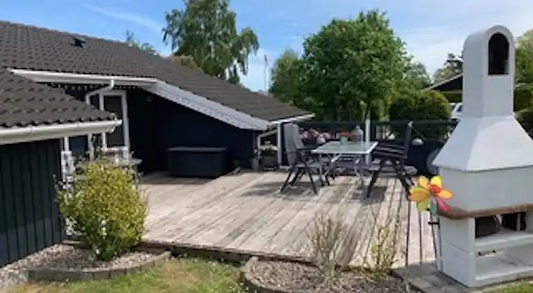 Schönes Ferienhaus in Kongsmark Strand