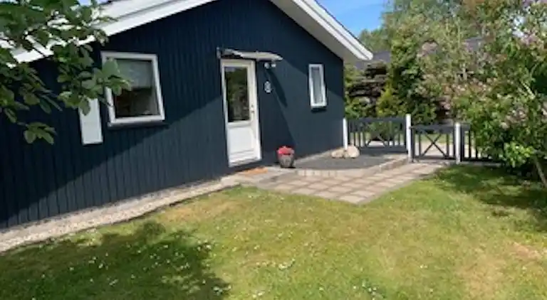 Schönes Ferienhaus in Kongsmark Strand