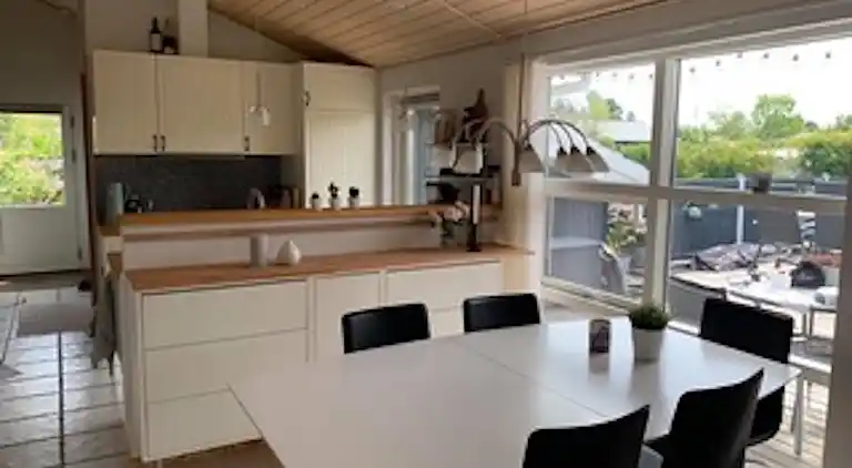 Schönes Ferienhaus in Kongsmark Strand