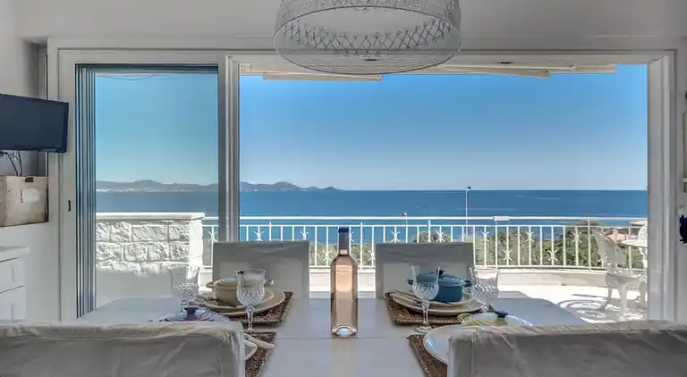 Apartment in Roquebrune-sur-Argens