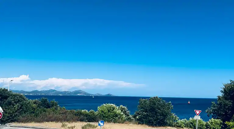 Apartment in Roquebrune-sur-Argens