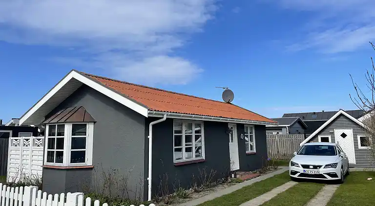Dejligt feriehus kun 80  meter fra vandet