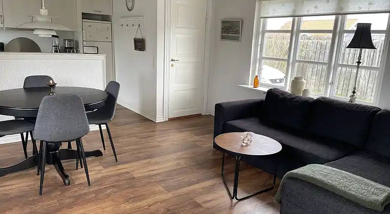 Dejligt feriehus kun 80  meter fra vandet