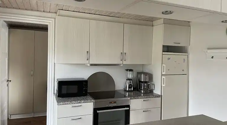 Dejligt feriehus kun 80  meter fra vandet