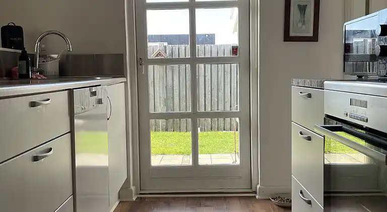 Dejligt feriehus kun 80  meter fra vandet