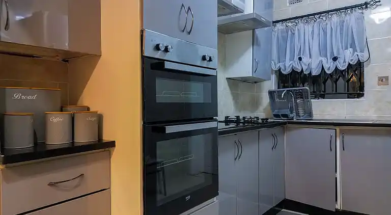 Darwendale Chishongo lodge for one