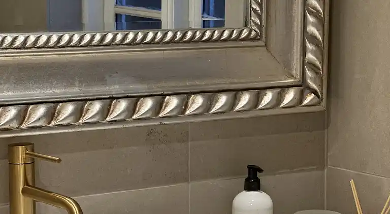 Stort sommerhus tæt på strand og natur