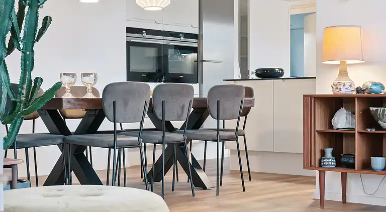 Nyt sommerhus tæt ved sandstrand