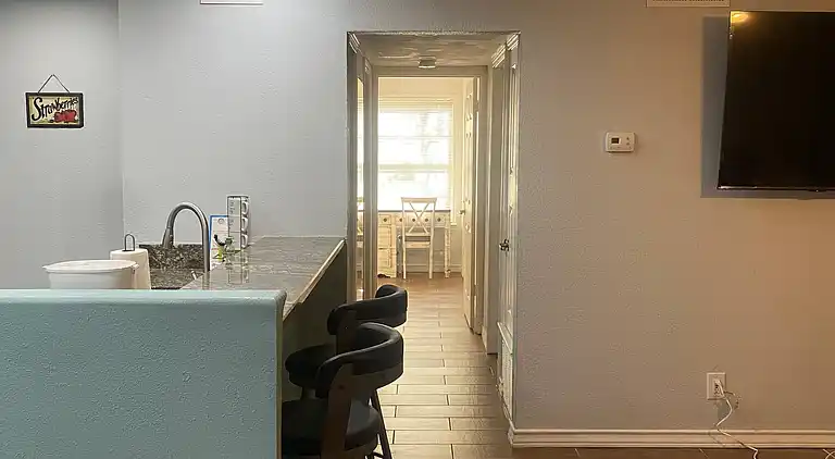 2 bedroom and 2 bathroom Condominium in Medical Center