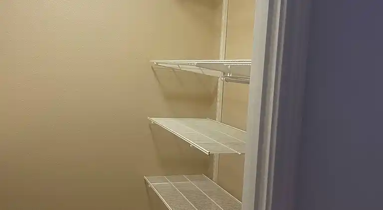 2 bedroom and 2 bathroom Condominium in Medical Center