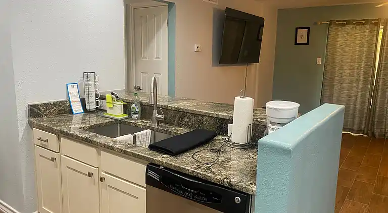 2 bedroom and 2 bathroom Condominium in Medical Center