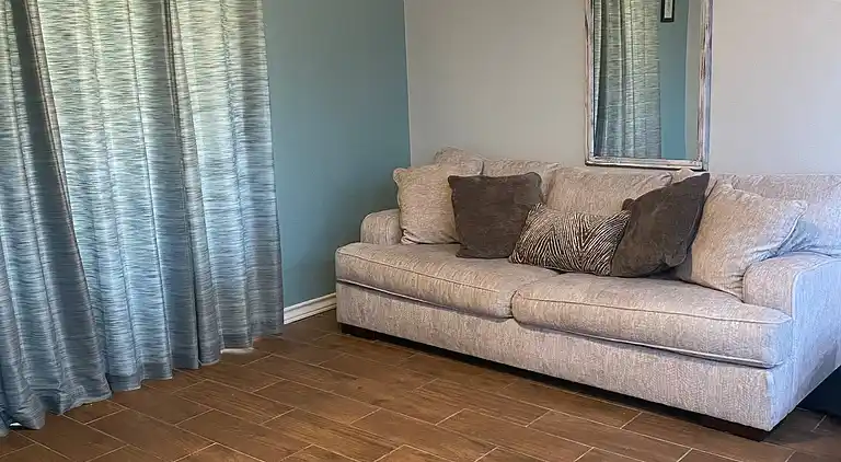 2 bedroom and 2 bathroom Condominium in Medical Center