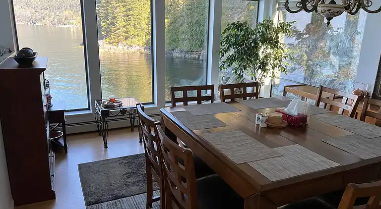 Hummingbird Ocean Front Villa