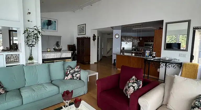 Hummingbird Ocean Front Villa