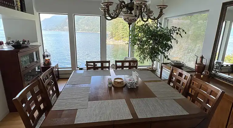 Hummingbird Ocean Front Villa