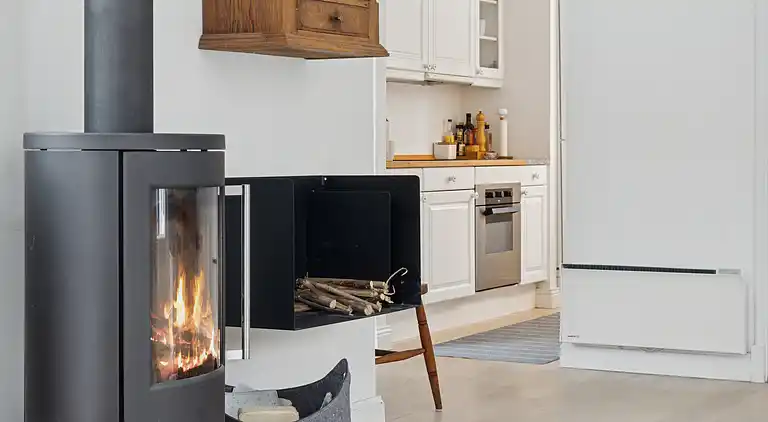 Lys og rummelig sommerhus nær Vejby Strand