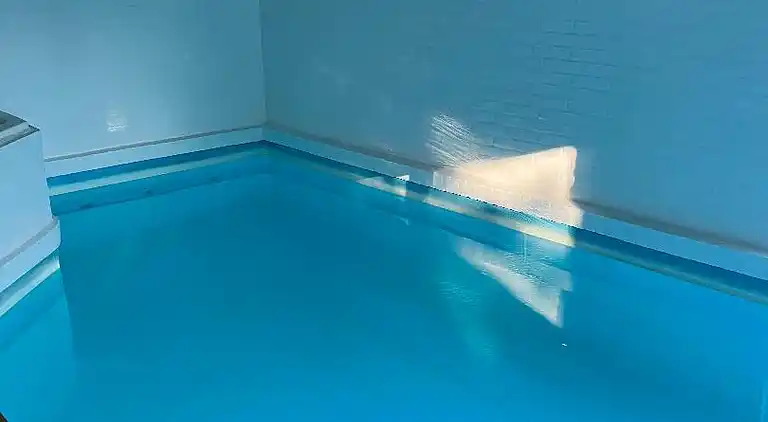 Dejligt poolhus nær Vesterhavet