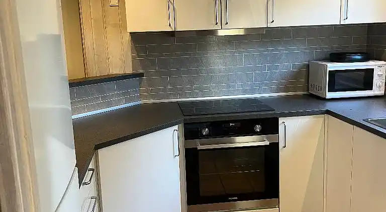 Dejligt poolhus nær Vesterhavet