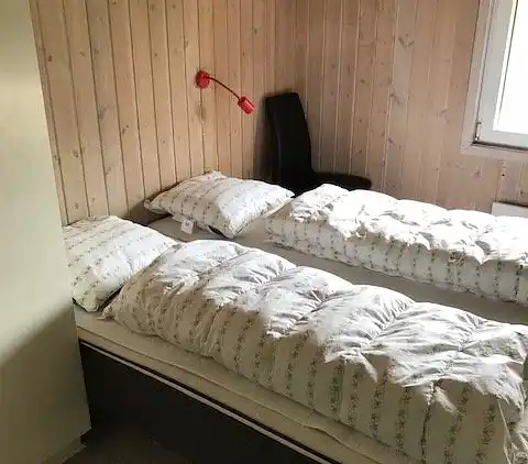 Dejligt poolhus nær Vesterhavet