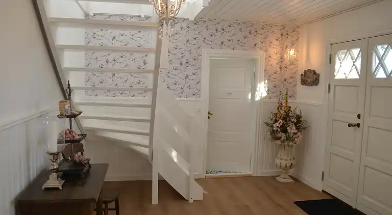 Stort feriehus i "badehotellet" stil 