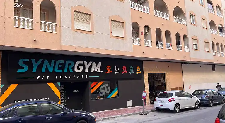 Torreviejar with garage and pool