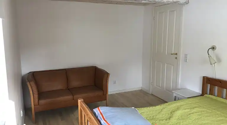 Ruhiges Landhaus mit schönem Wasserblick