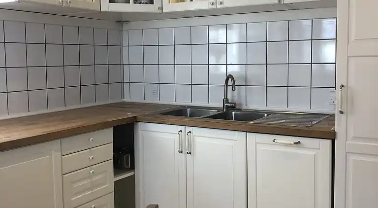 Ruhiges Landhaus mit schönem Wasserblick