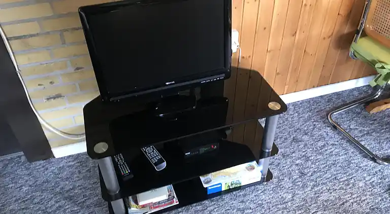 Hyggeligt sommerhus, kun 150 meter fra vandet.