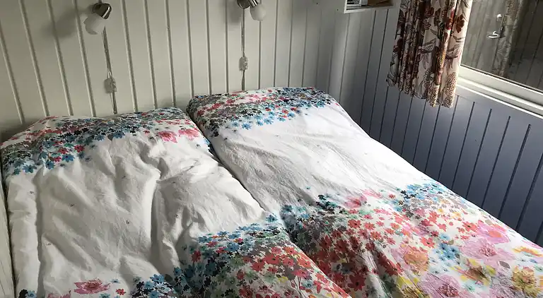 Hyggeligt sommerhus, kun 150 meter fra vandet.