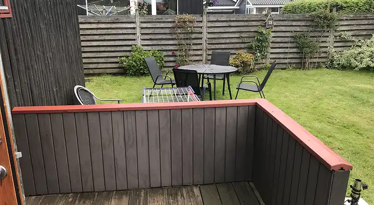 Hyggeligt sommerhus, kun 150 meter fra vandet.