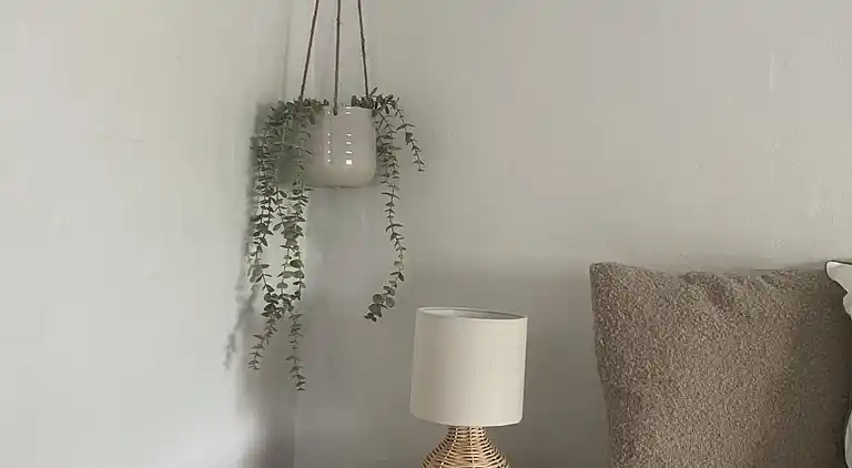 Dejligt feriehus -  350 mfra Høll Strand