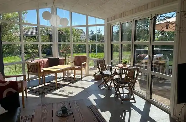 Geräumiges Ferienhaus nahe am Wasser