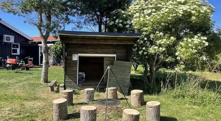 Geräumiges Ferienhaus nahe am Wasser