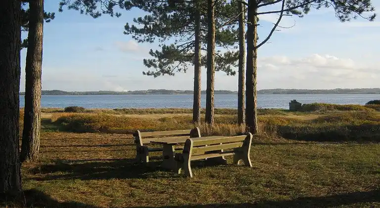 Geräumiges Ferienhaus nahe am Wasser