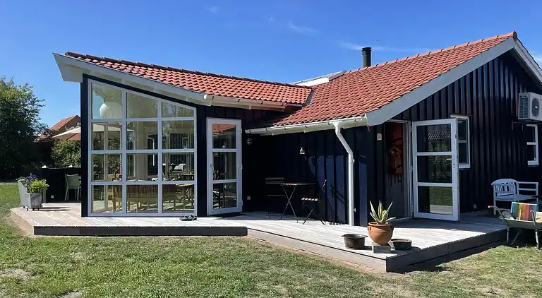 Geräumiges Ferienhaus nahe am Wasser