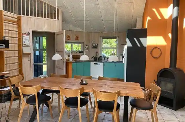 Geräumiges Ferienhaus nahe am Wasser