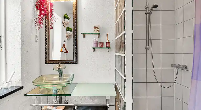 Stimmungsvolles Ferienhaus mit Spa und Garten