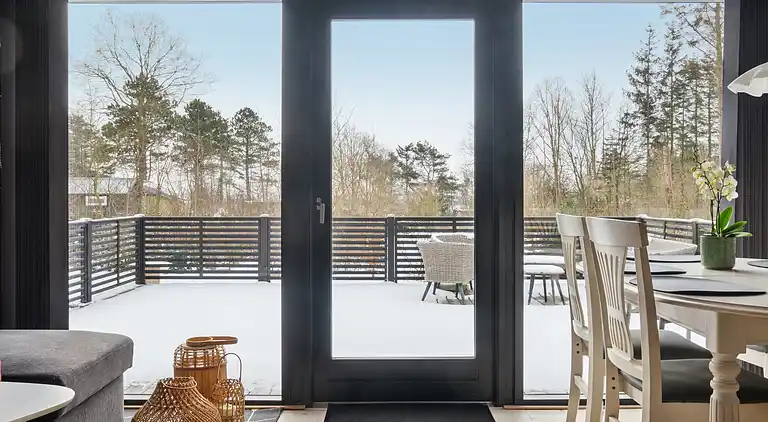 Sommerhus tæt på strand og Limfjorden