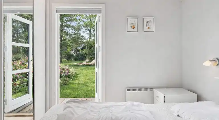 Lækkert sommerhus tæt på fantastisk badestrand