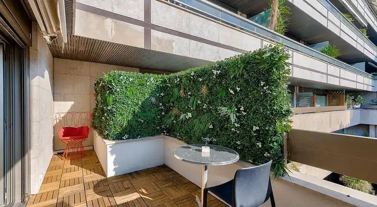 Prestigious 5BR Avenue Foch Home - Arc de Triomphe