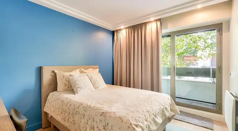 Prestigious 5BR Avenue Foch Home - Arc de Triomphe