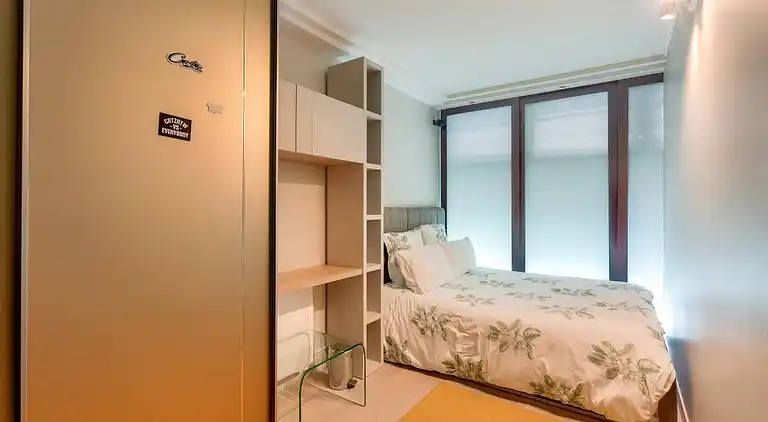 Prestigious 5BR Avenue Foch Home - Arc de Triomphe