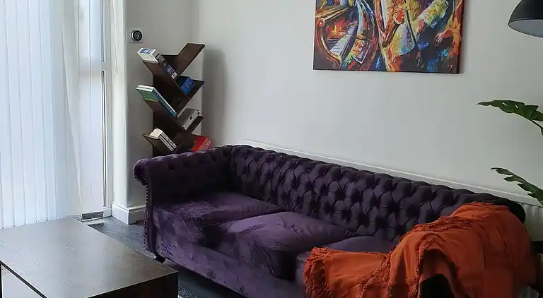 Geräumiges 3BR in Swinton - WLAN, Schreibtisch, Garten und