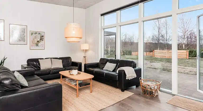 Sommerhus ved Fjellerup Strand