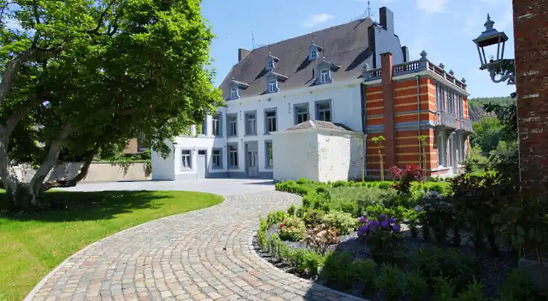 Manor house in Bas-Oha