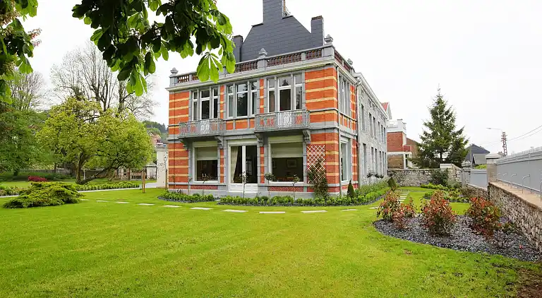 Manor house in Bas-Oha